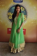 Shilpa Shetty on the sets of Nach Baliye 5 in Filmistan, Mumbai on 15th Jan 2013 (16).JPG